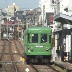 西太子堂駅に進入する72-71編成／2000年8月12日 若林〜西太子堂間