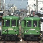 キャロットタワーを背景にする82-81編成玉電塗装／2000年12月21日 西太子堂駅