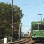 松陰神社前駅に進入する152-151編成／2000年5月3日 若林〜松陰神社前間