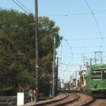 松陰神社前駅に進入する154-153編成／2000年5月1日 若林〜松陰神社前間