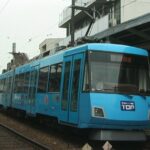 松陰神社前駅に停車中の302編成「東急TOPカード」／2000年7月11日 松陰神社前駅