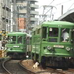 松陰神社前駅に停車中の86-85編成／2000年4月23日 松陰神社前駅