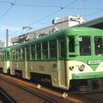 山下駅に停車中の82-81編成玉電塗装／2000年12月21日 山下駅