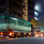 陸送で宮崎台に到着したペコちゃん電車デハ204／2002年11月22日 宮崎台駅前
