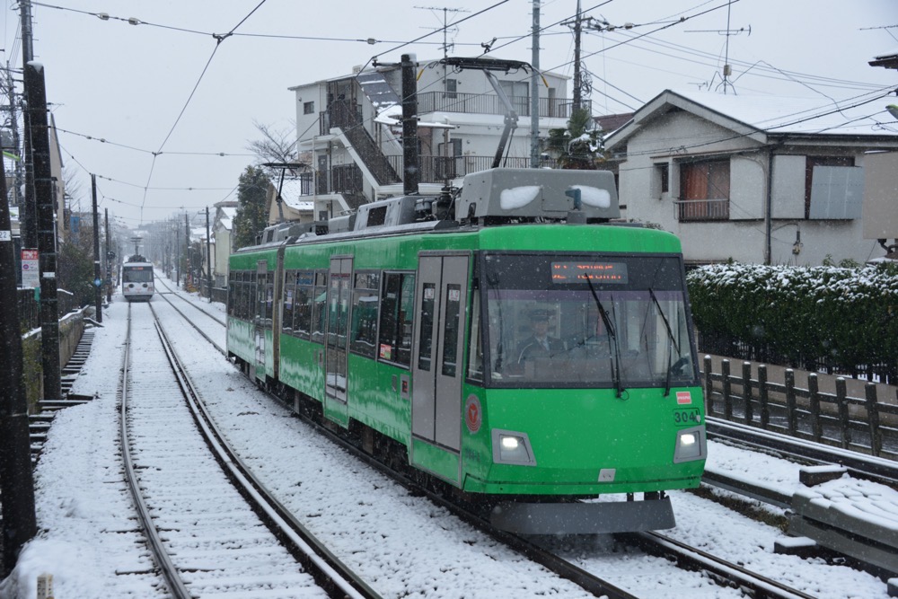 雪の中を走る304編成／2018年2月2日 松原〜下高井戸間