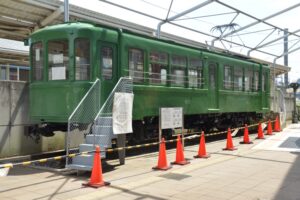 305編成「旧車体色ラッピング電車」が終了