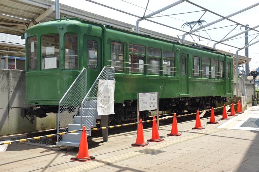 塗装が完了した601号（元デハ87号）／2018年8月18日 宮の坂駅（宮坂区民センター）