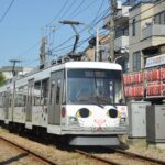 身延山別院前停留場跡を通過する田園都市線8500系／2018年6月8日 二子玉川〜用賀間