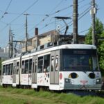 松原へ向けて走る308編成「幸福の招き猫電車」／2019年6月13日 下高井戸〜松原間