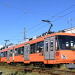 青空の下を行く309編成／2020年3月3日 松原〜山下間