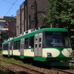 世田谷駅を後にする78-77編成／2000年3月10日 世田谷〜松陰神社前間