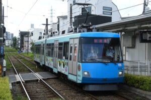 302編成と308編成の