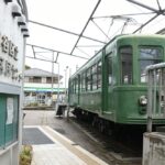 三軒茶屋駅に到着する84-85編成／1999年4月14日 西太子堂〜三軒茶屋間