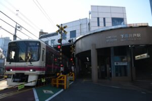 302編成と308編成の