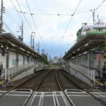 松原駅上りホーム入口（下高井戸方）／2025年8月16日 松原駅