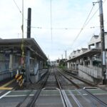 宮の坂駅下りホーム入口（三軒茶屋方）／2025年8月16日 宮の坂駅